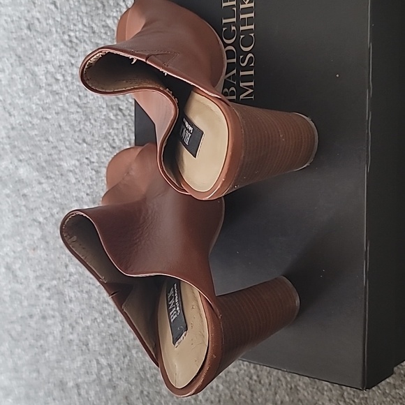 Sz 6.5 tan leather Mules - Picture 4 of 4